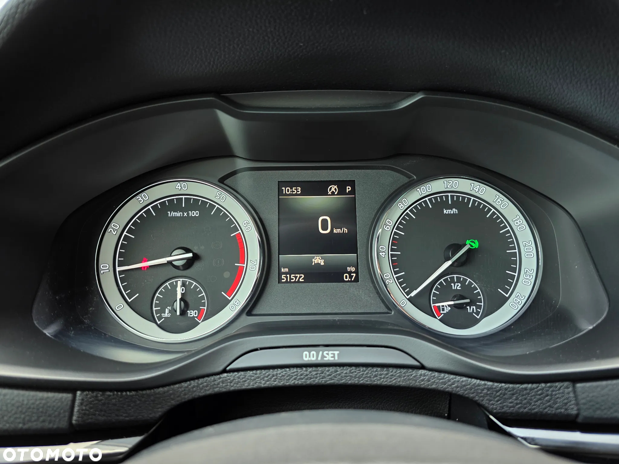 Skoda Karoq 1.5 TSI ACT 4x2 Style DSG - 14