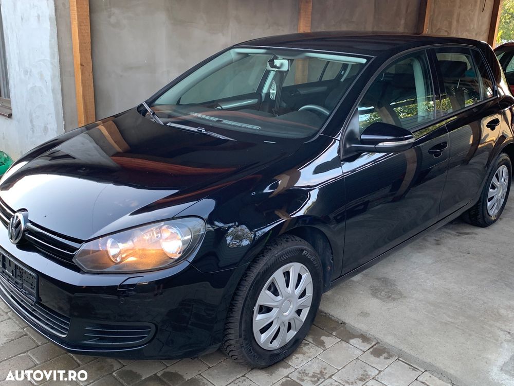 Volkswagen Golf - 5