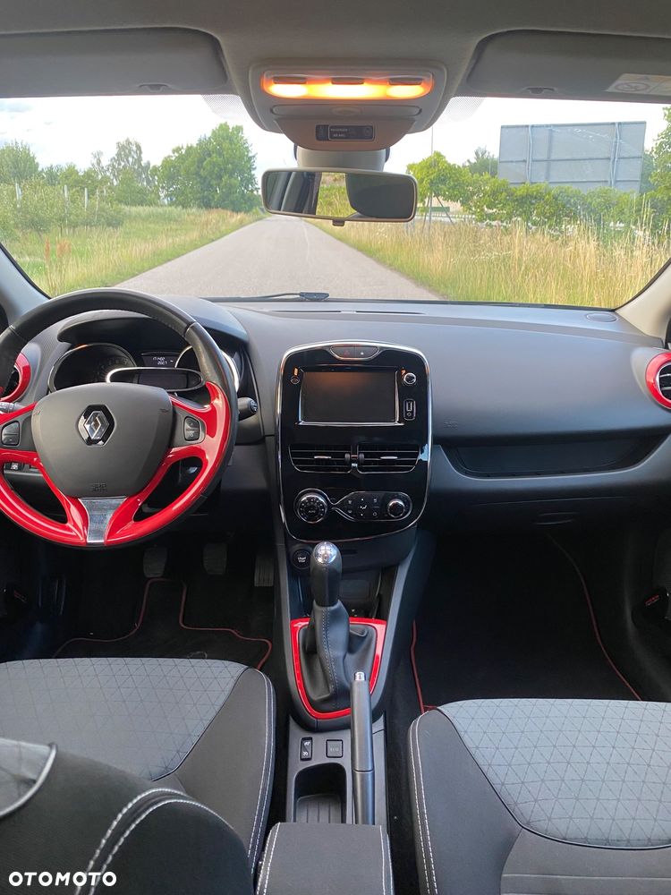 Renault Clio 0.9 TCe Limited - 12