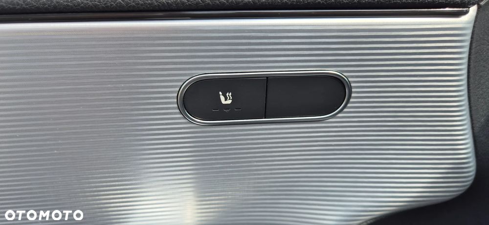 Mercedes-Benz Klasa A 180 d AMG Line 8G-DCT - 15