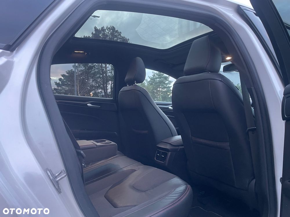 Ford Mondeo 2.0 TDCi STart-Stopp PowerShift-Aut ST-Line - 25