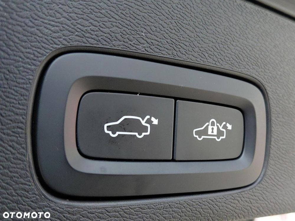 Volvo XC 60 B6 B AWD Inscription - 29