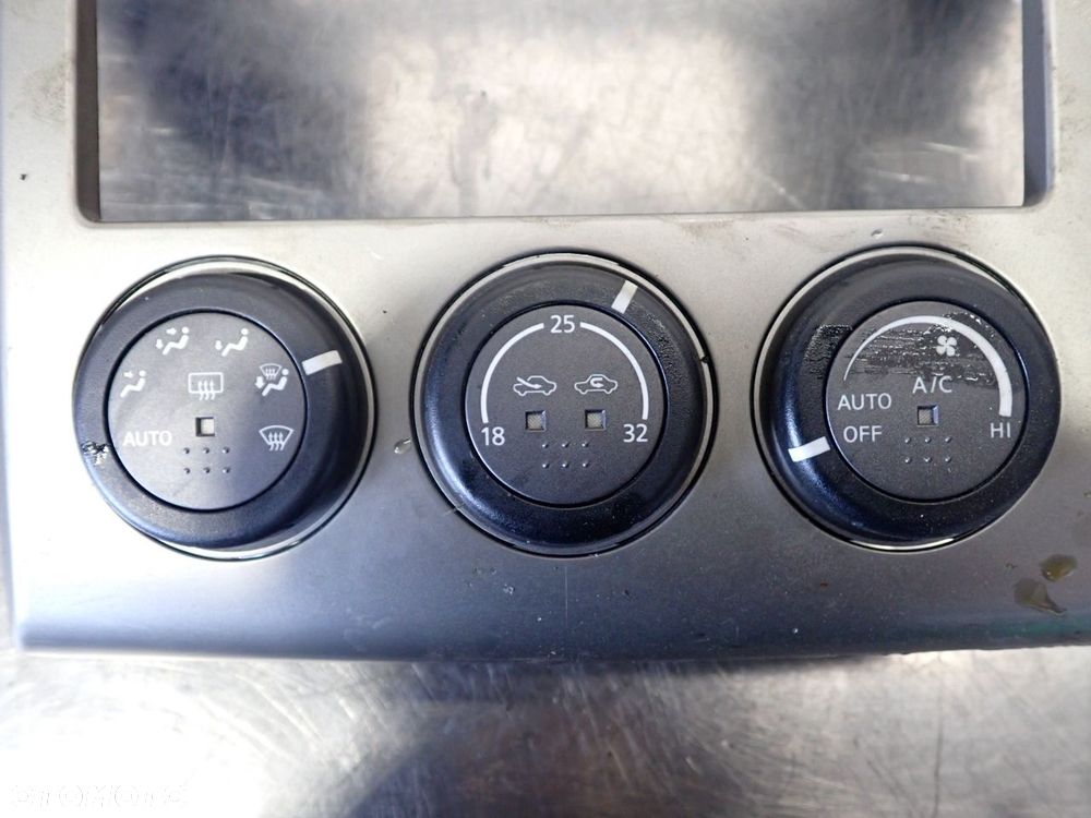 PANEL STEROWANIA NAWIEWU KLIMATYZACJI NISSAN X-TRAIL I - 6