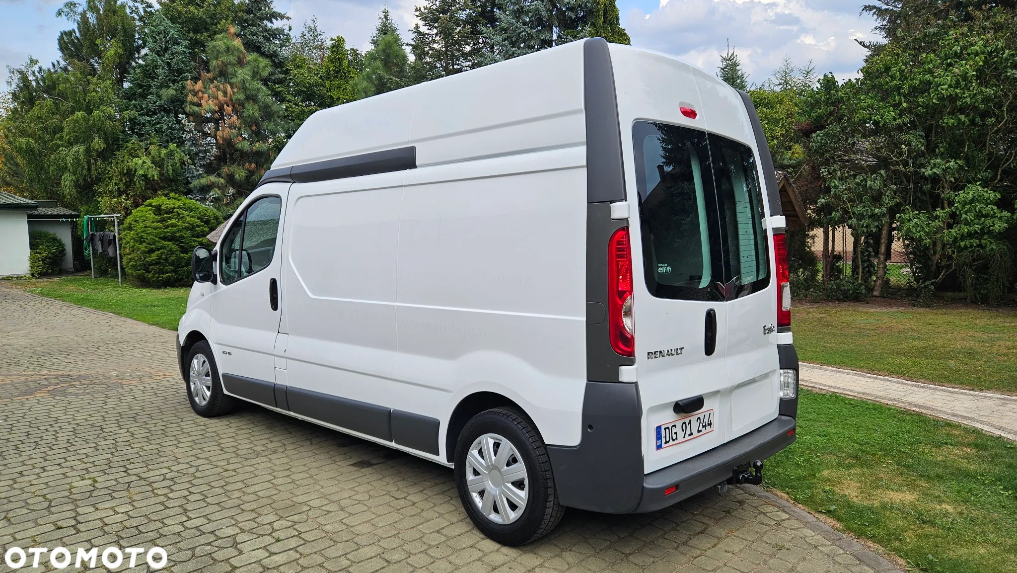 Renault Trafic 2,0 DCI - 9