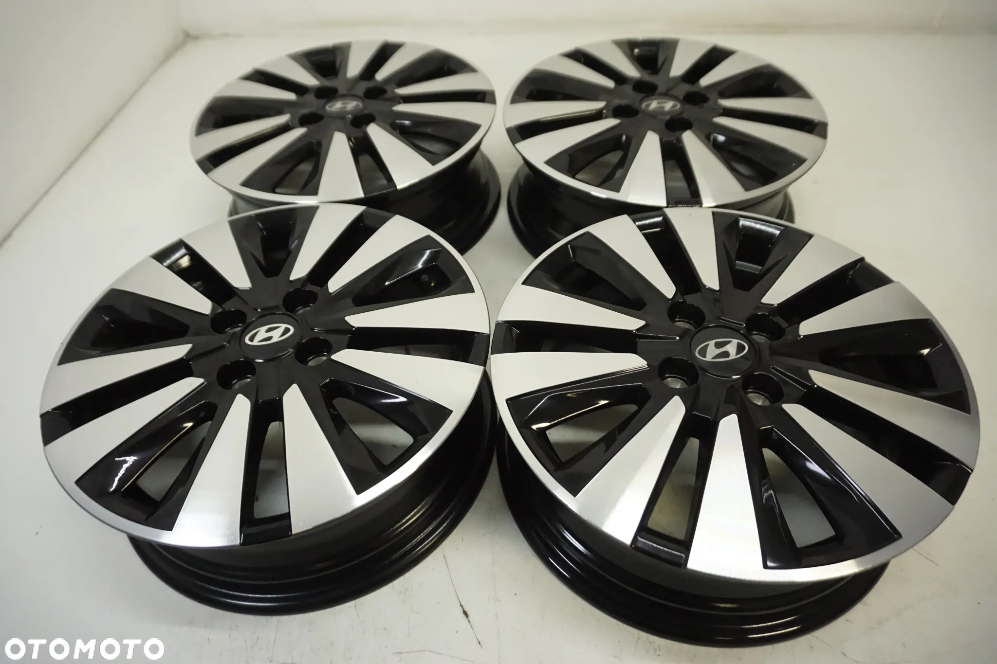 Felgi Aluminiowe 15  Hyundai I20 4x100 - 6