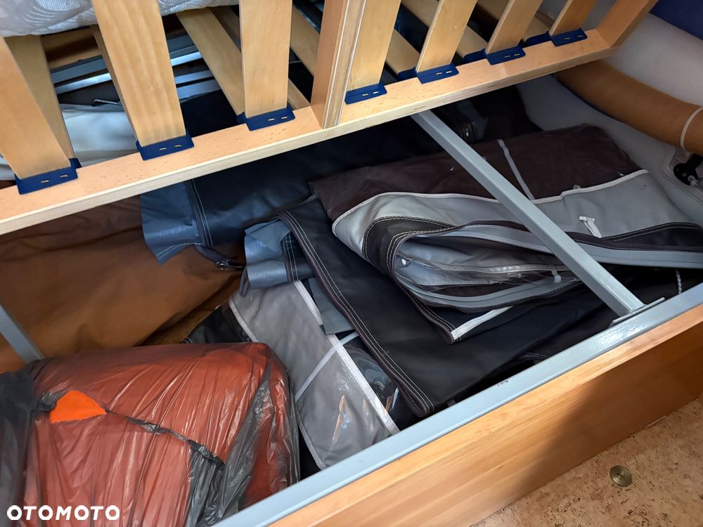 Burstner Flipper - 28