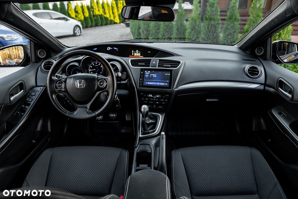 Honda Civic 1.8 i-VTEC Sport - 28