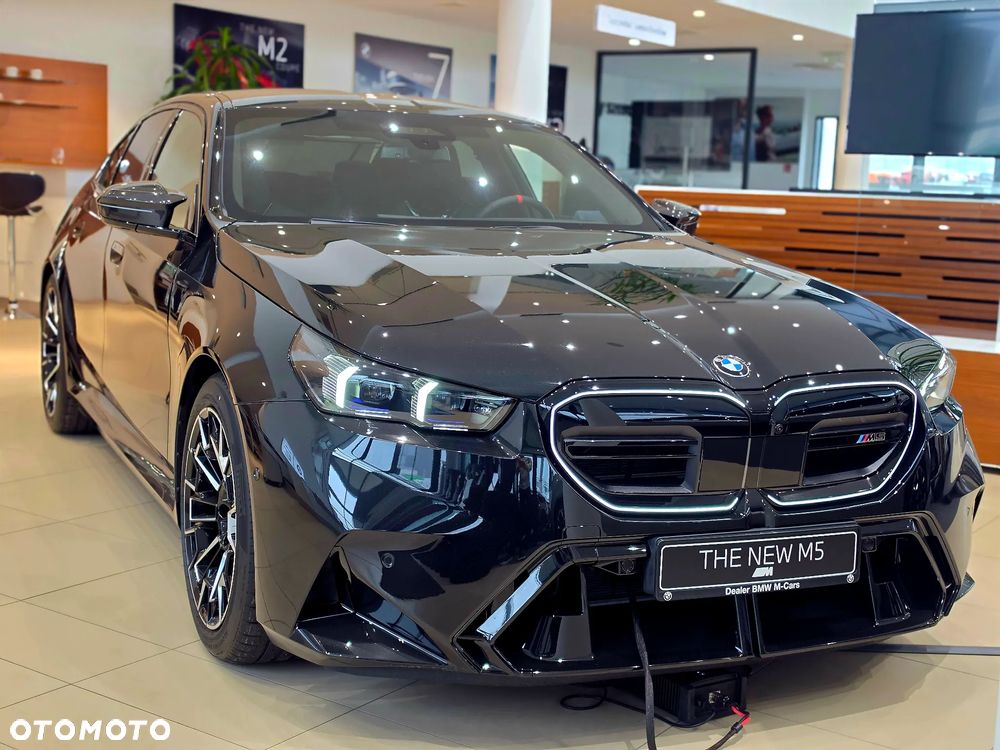 BMW M5 PHEV - 10