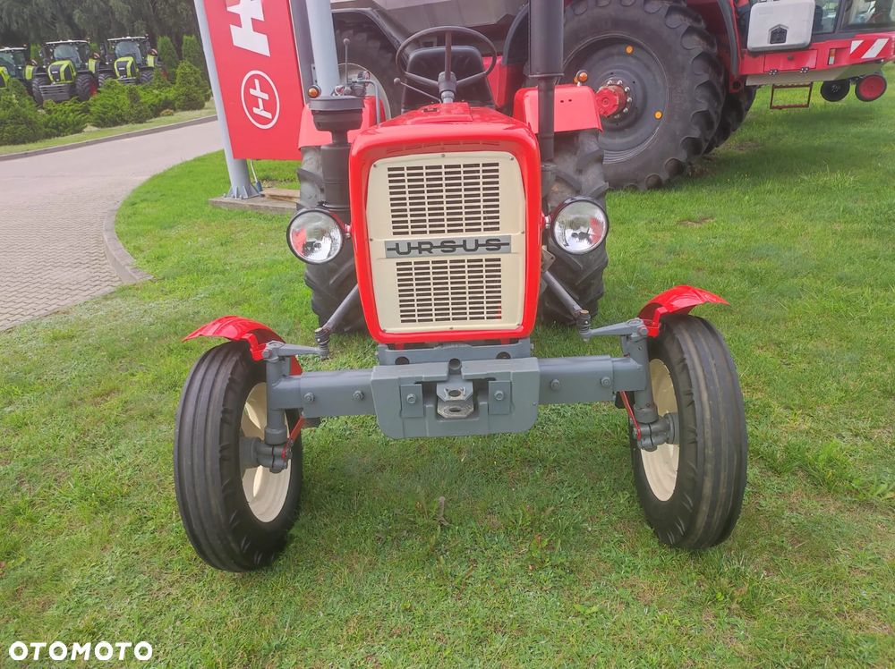 Ursus URSUS C 330M - 3