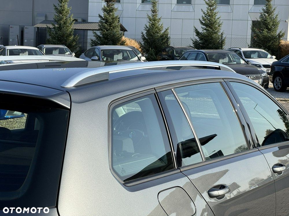 Volkswagen Golf - 14