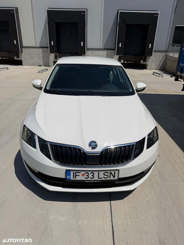 Skoda Octavia - 2