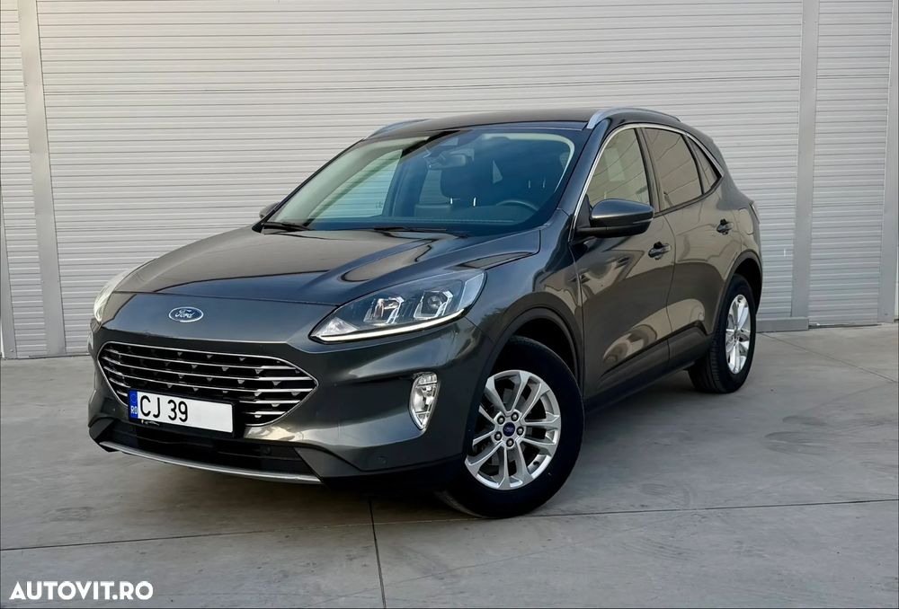 Ford Kuga - 3