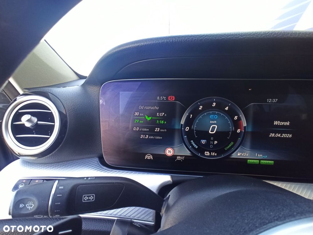 Mercedes-Benz Klasa E - 17