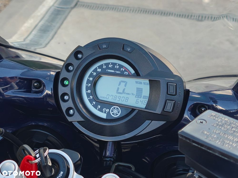 Yamaha FZ6 - 9