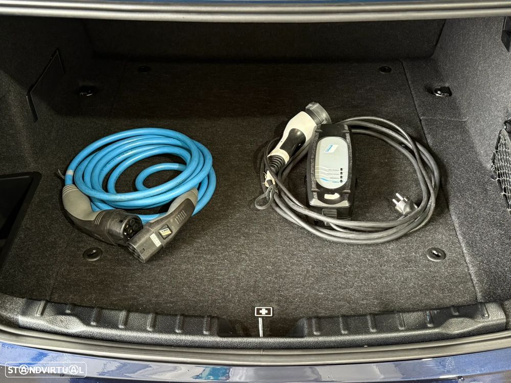 BMW 330 e iPerformance Advantage - 50