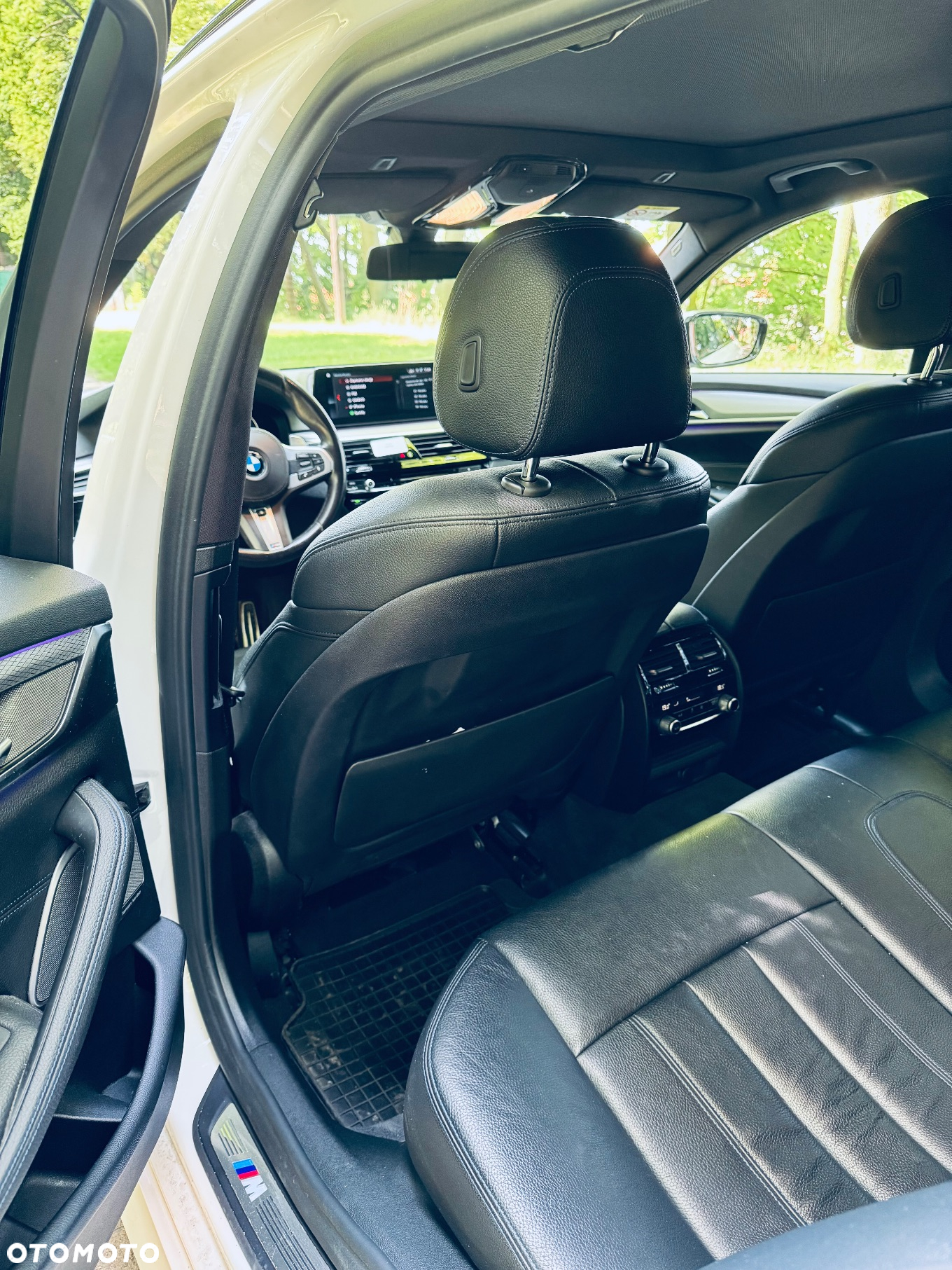 BMW Seria 5 520d Touring M Sport Edition - 24
