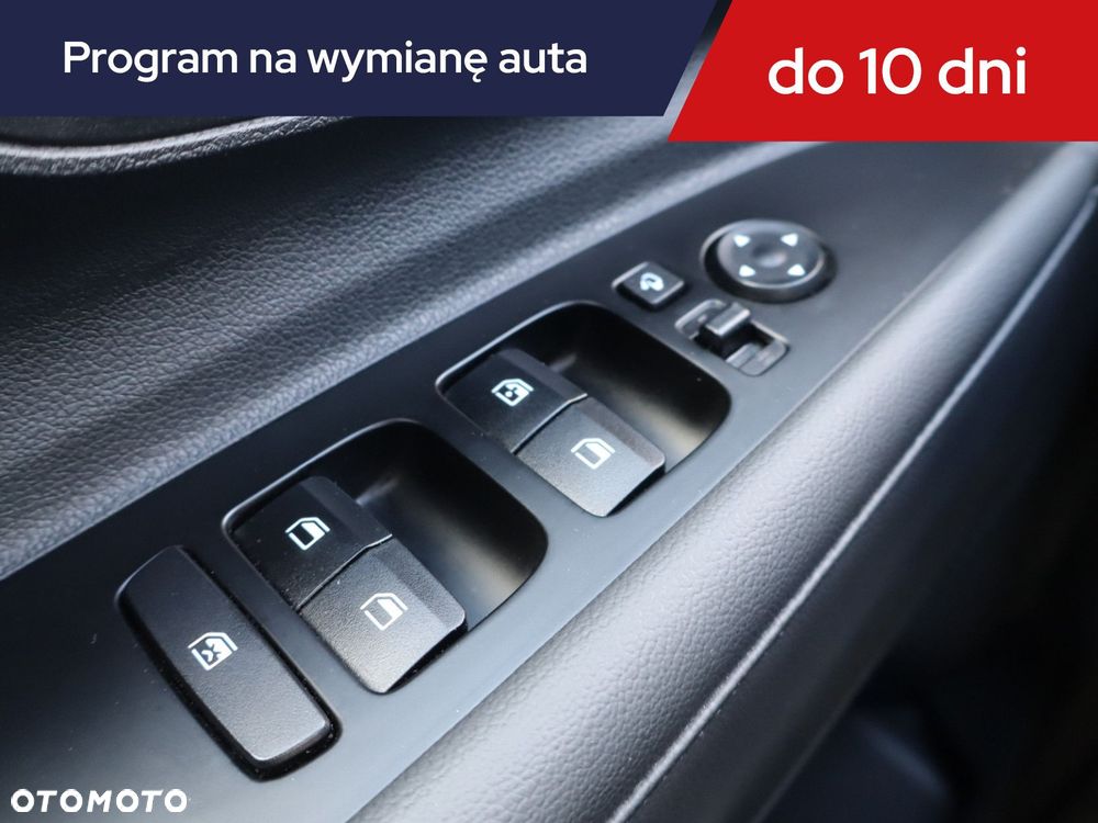 Hyundai i20 - 18