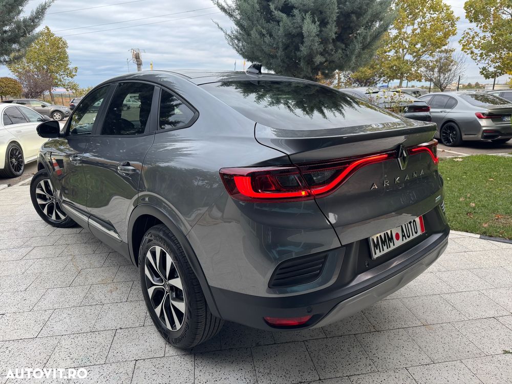 Renault Arkana E-TECH 145 Evolution - 32