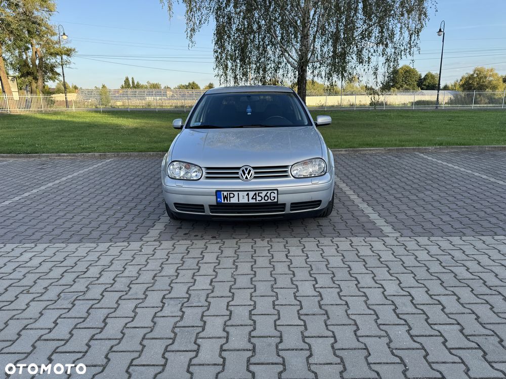 Volkswagen Golf 1.6 Trendline - 2