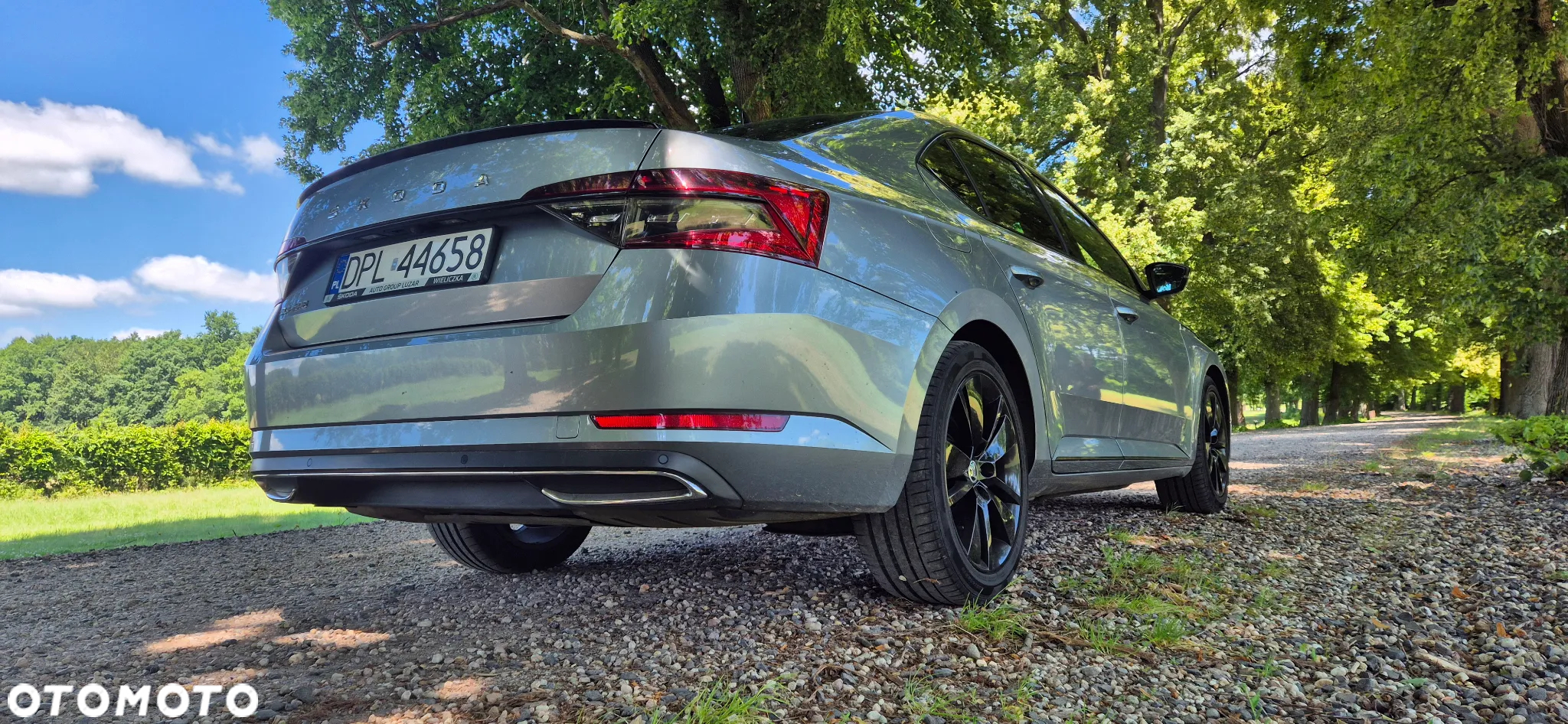 Skoda Superb 2.0 TDI Sportline DSG - 7