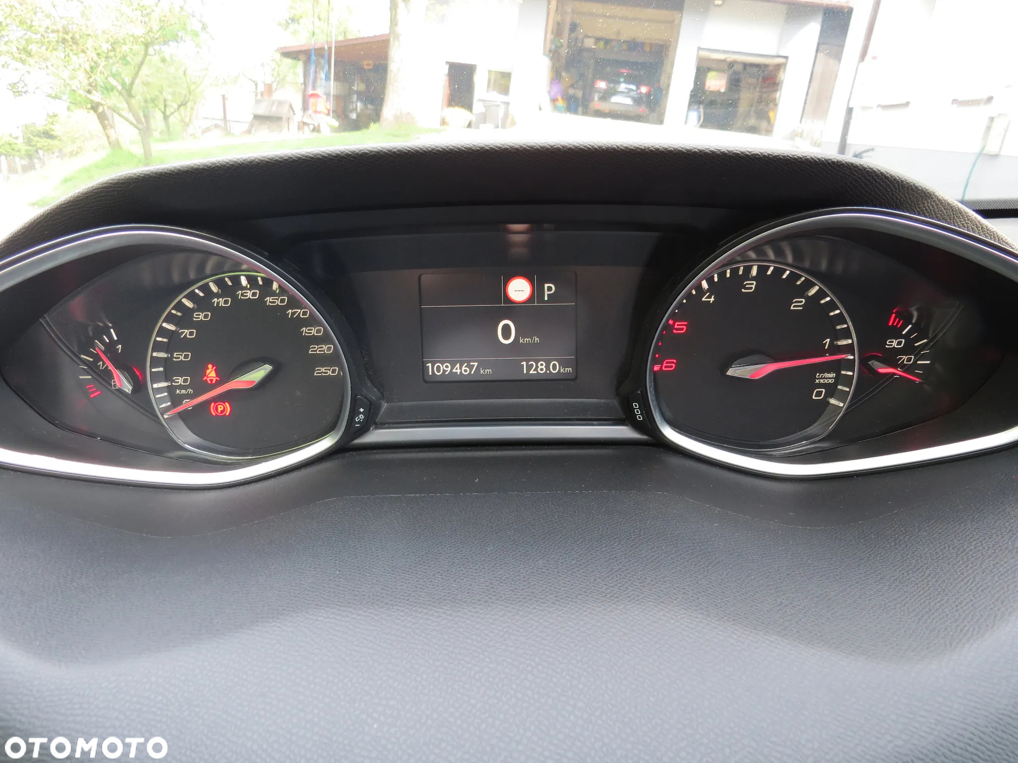 Peugeot 308 1.5 BlueHDi Active Pack Business S&S EAT8 - 6