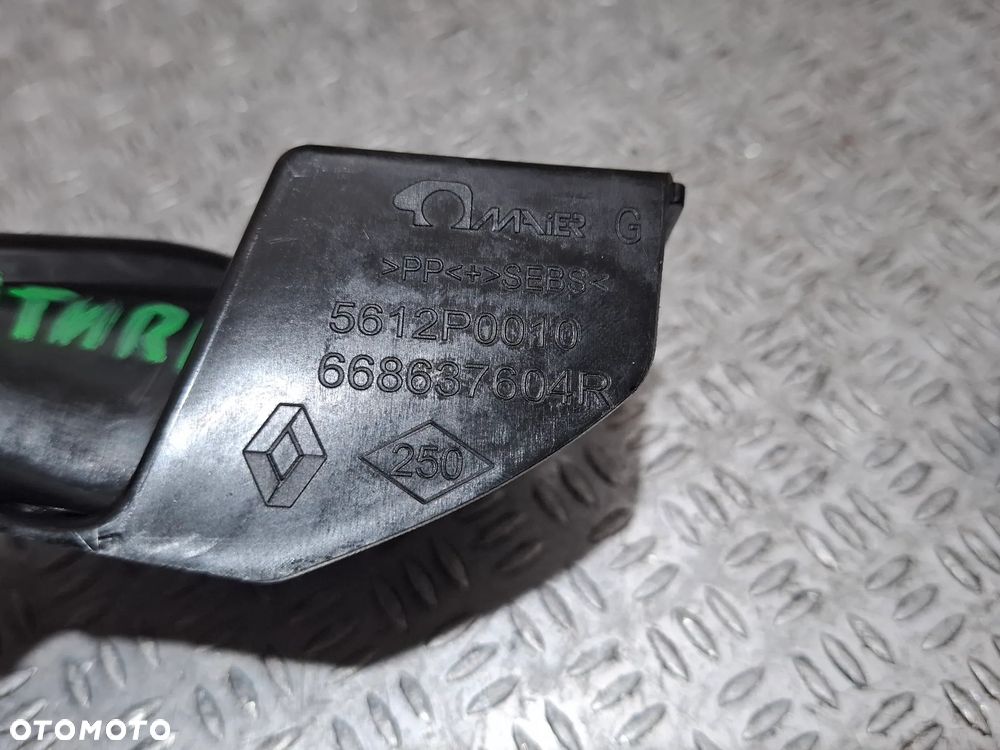 Narożnik zakończenie podszybia Renault Captur I lewe nr 668637604R - 3