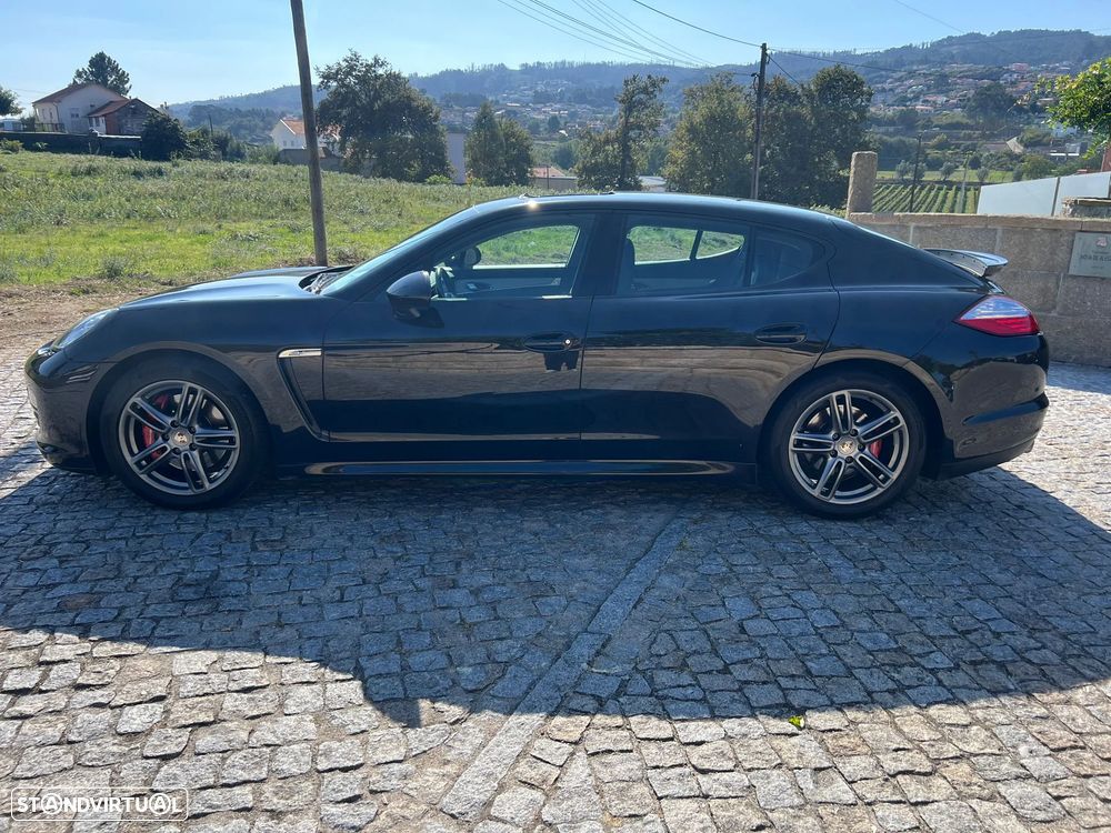 Porsche Panamera Platinum Edition - 2