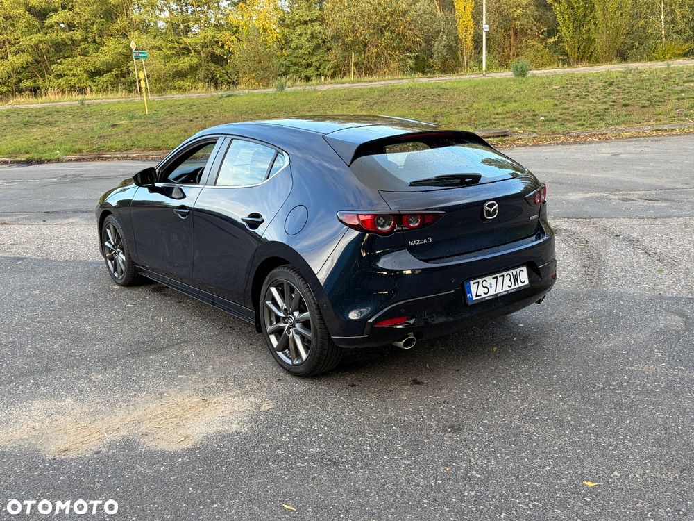 Mazda 3 - 8
