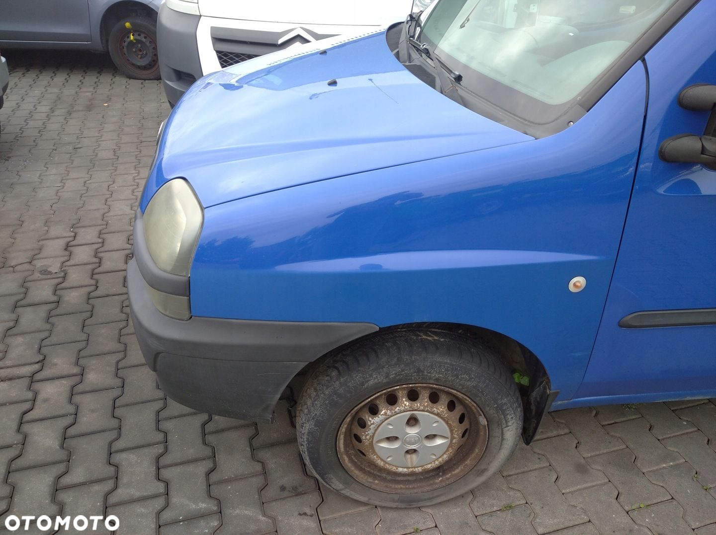 FIAT DOBLO I 1 BŁOTNIK PRZÓD LEWY 2000-2005 451 BLU CAPRI NIEBIESKI - 2
