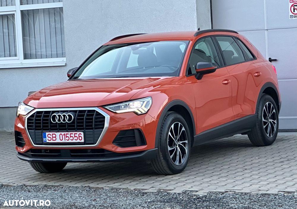 Audi Q3 35 TDI S tronic - 1