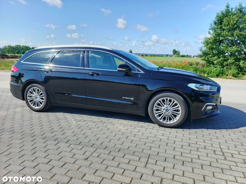 Ford Mondeo 2.0 Hybrid Titanium - 3