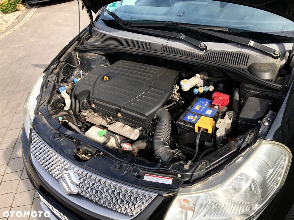 Suzuki SX4 1.6 VVT 4x2 Comfort - 16