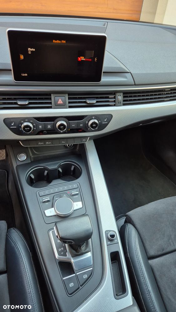 Audi A4 Limousine 2.0 TDI S tronic - 17
