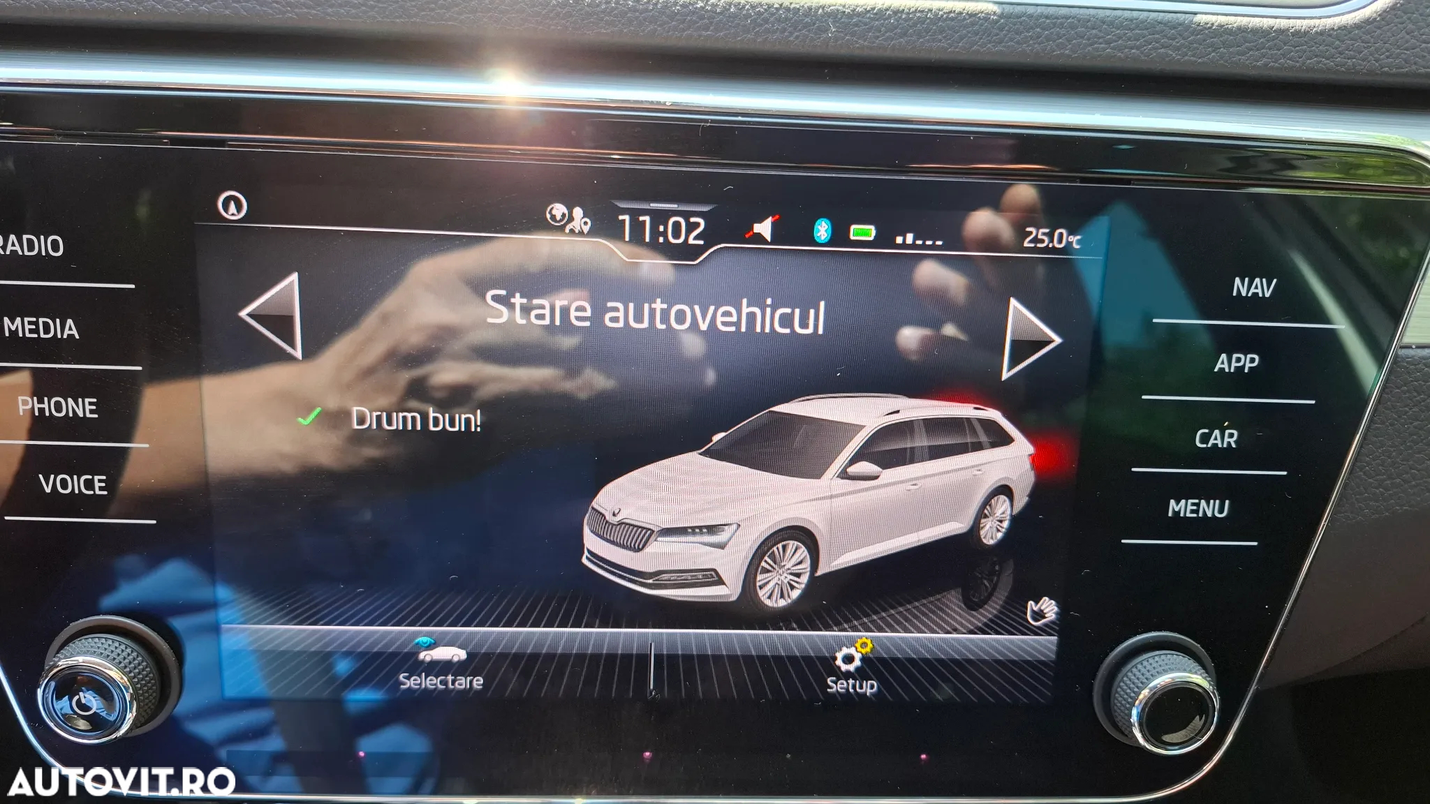 Skoda Superb 2.0 TDI DSG Ambition - 6