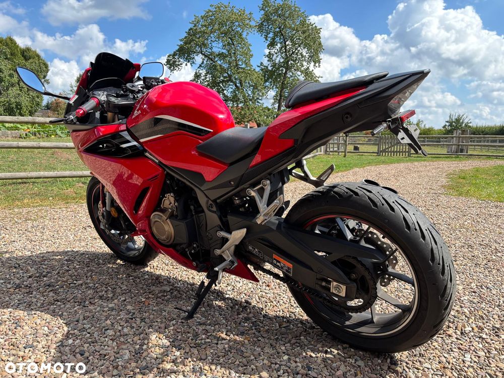 Honda CBR - 9