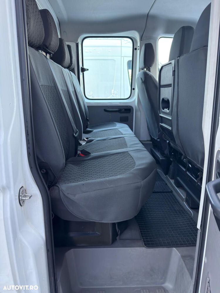 Volkswagen Crafter 3.5 CD Bena L4 FWD 75kW - 9