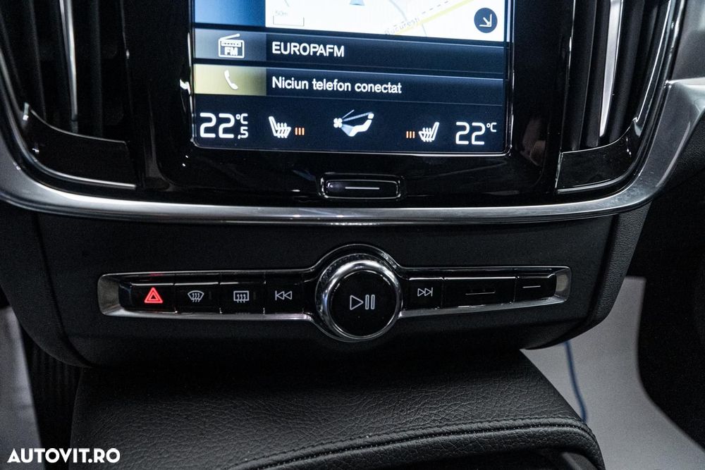 Volvo S90 D4 Geartronic Momentum Pro - 16