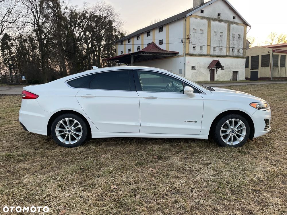 Ford Mondeo - 10