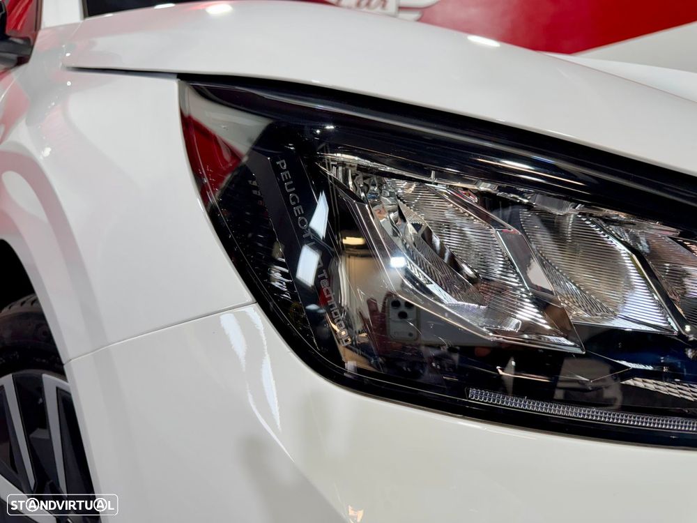 Peugeot 208 1.2 PureTech Active - 16