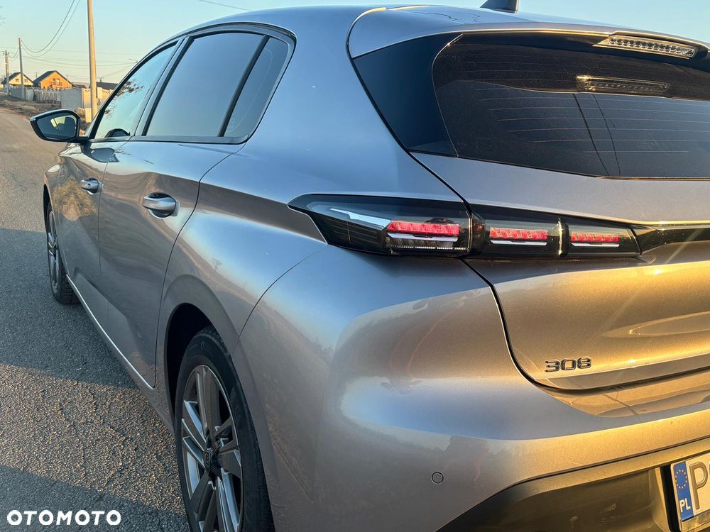 Peugeot 308 BlueHDi 130 EAT8 Style - 8