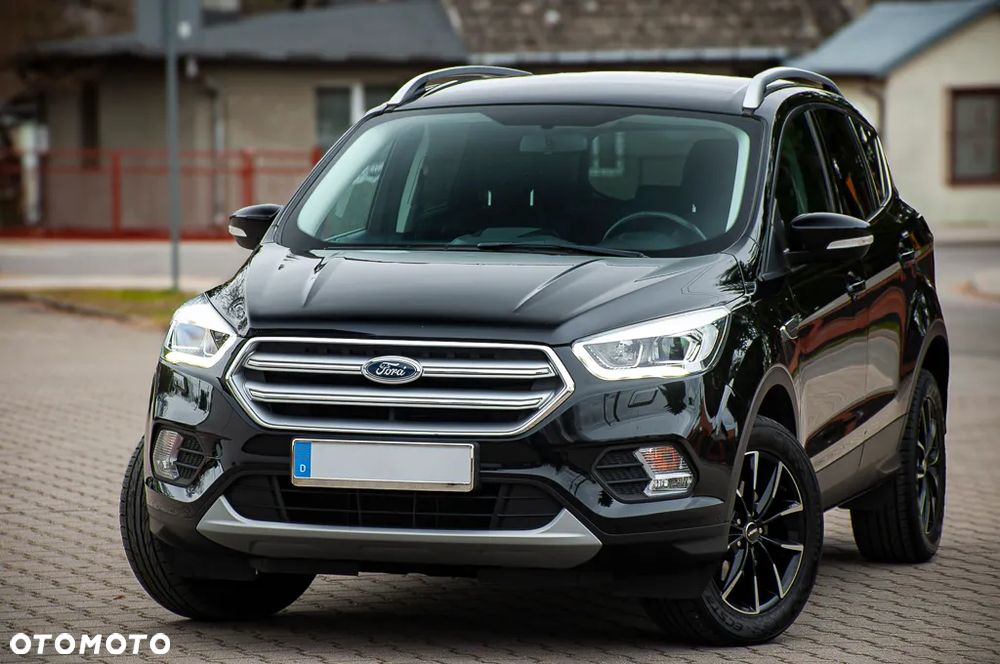 Ford Kuga 1.5 EcoBoost 2x4 Cool & Connect - 2