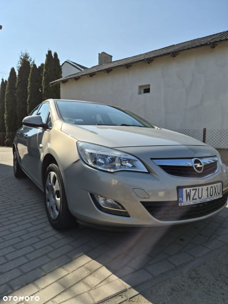 Opel Astra 1.4 ecoFLEX - 2