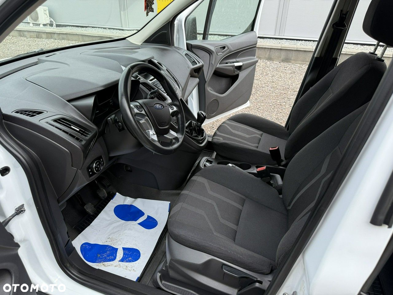 Ford Connect - 9