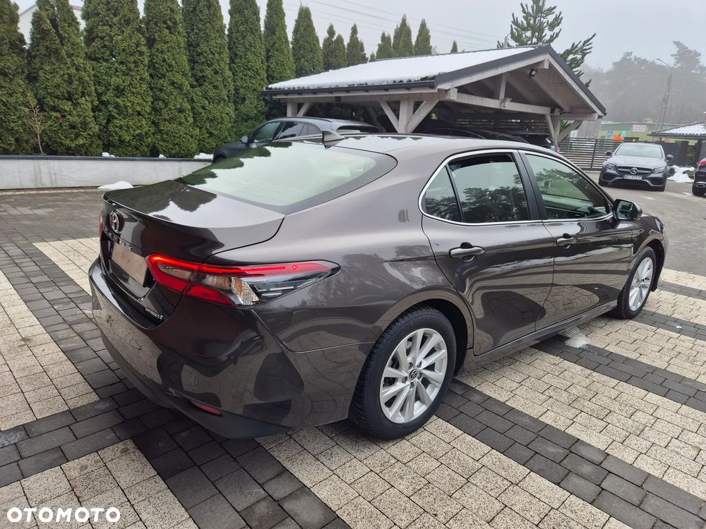 Toyota Camry 2.5 Hybrid Comfort CVT - 14