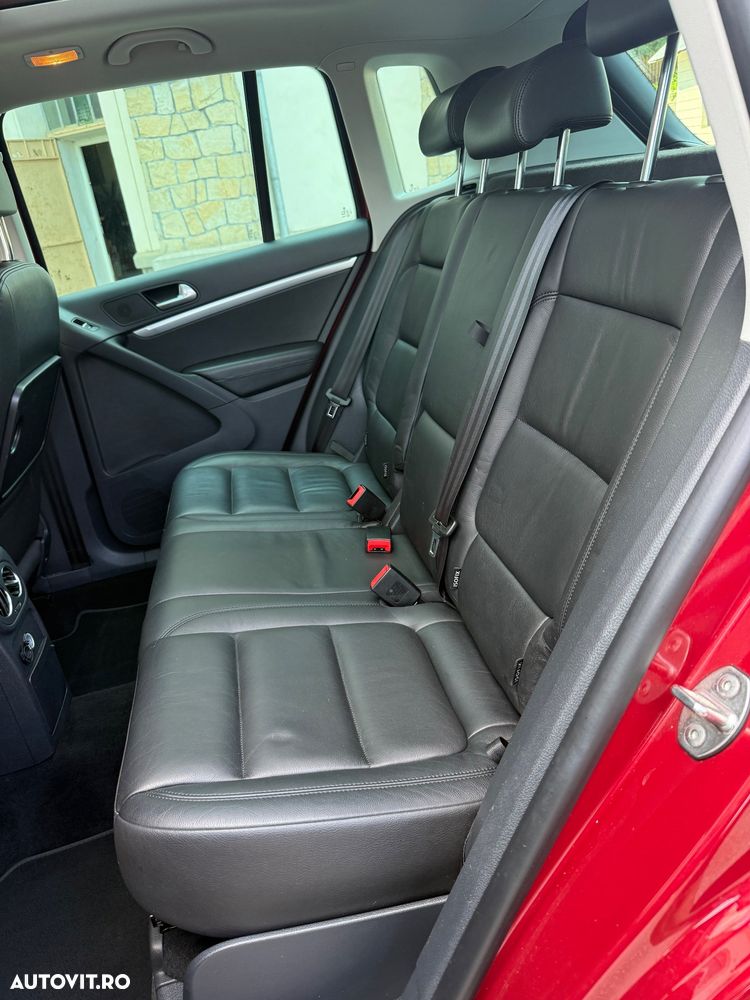 Volkswagen Tiguan - 27