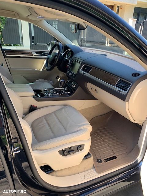 Volkswagen Touareg - 8