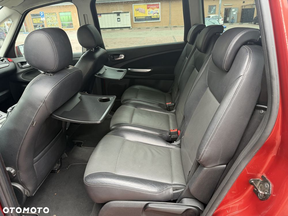 Ford Galaxy - 6