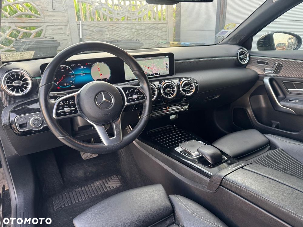 Mercedes-Benz Klasa A 180 d 7G-DCT Edition 1 - 13