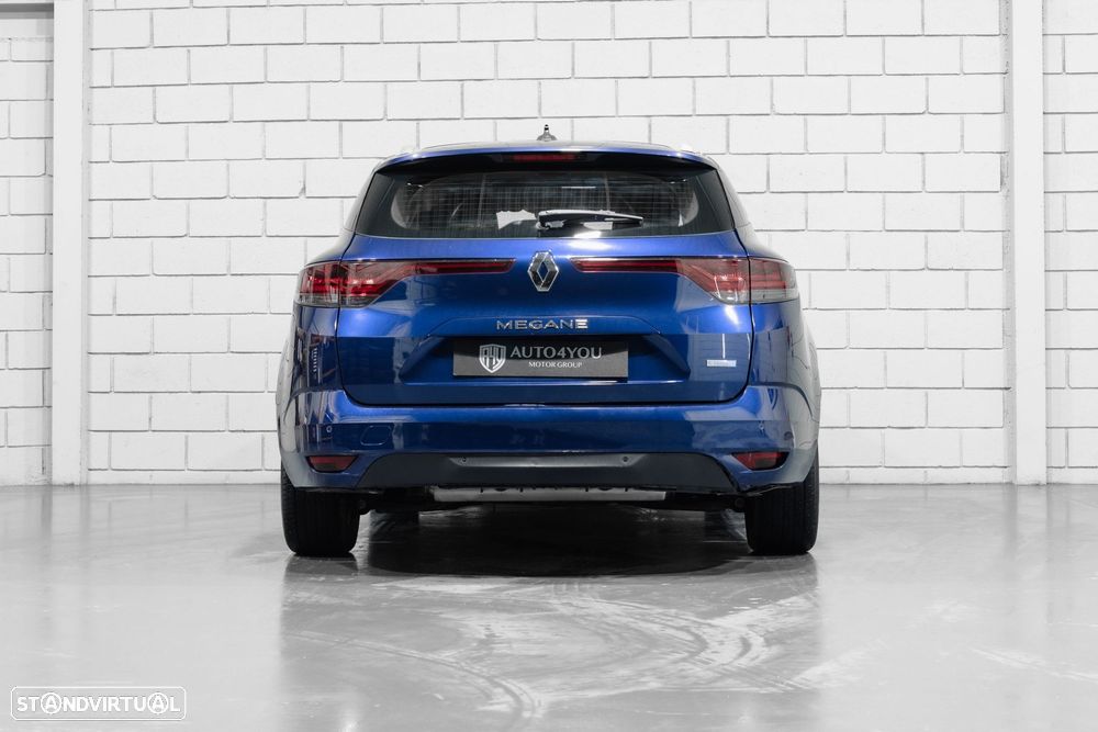 Renault Mégane Sport Tourer 1.6 E-Tech Plug-In Zen - 35