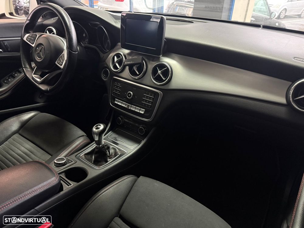 Mercedes-Benz CLA 180 - 5